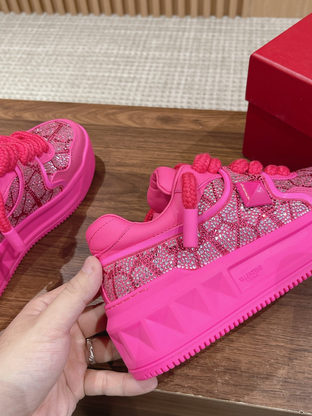 LuxluxHouse Best Quality Valentino Women Shoes