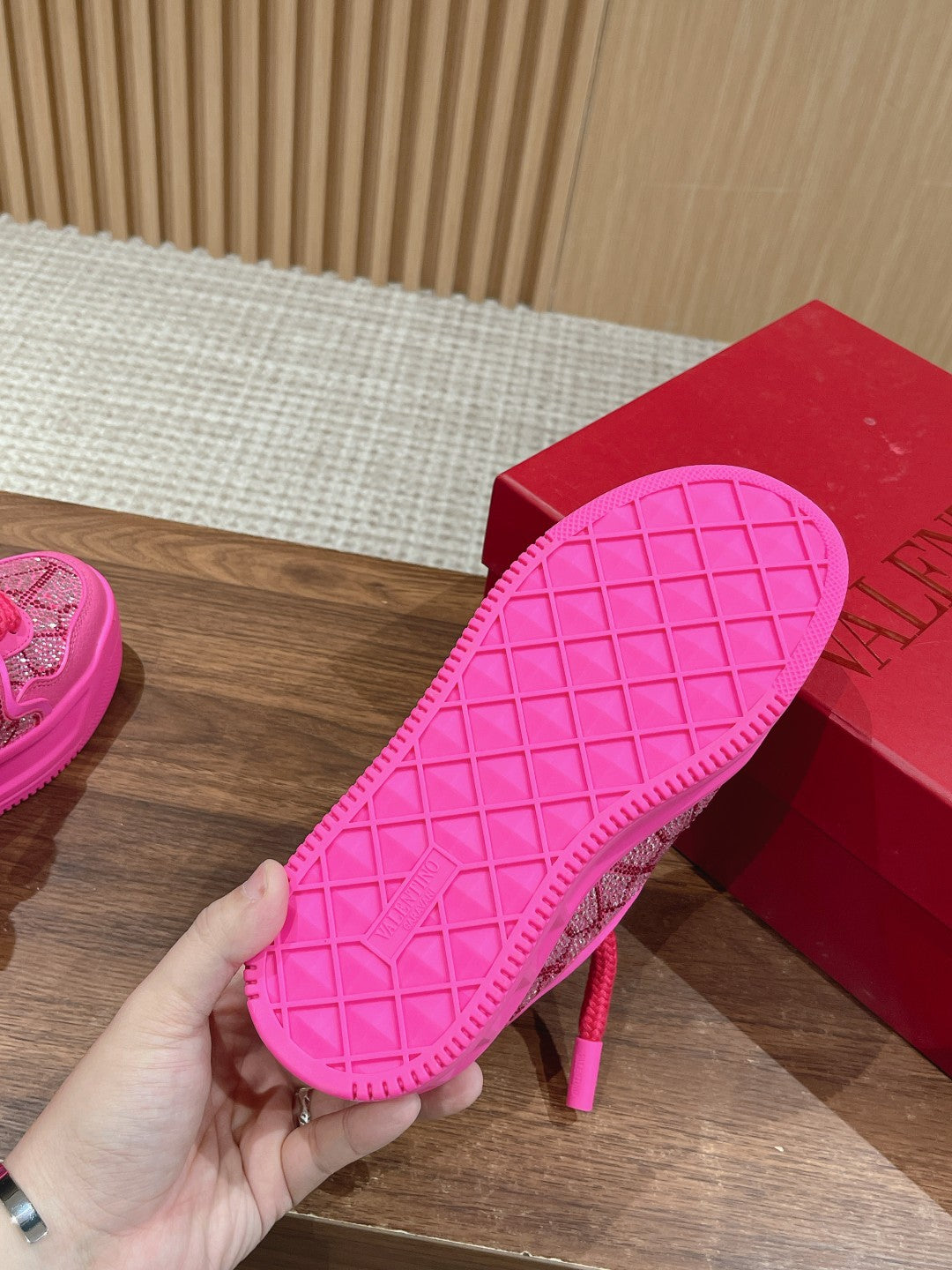 LuxluxHouse Best Quality Valentino Women Shoes