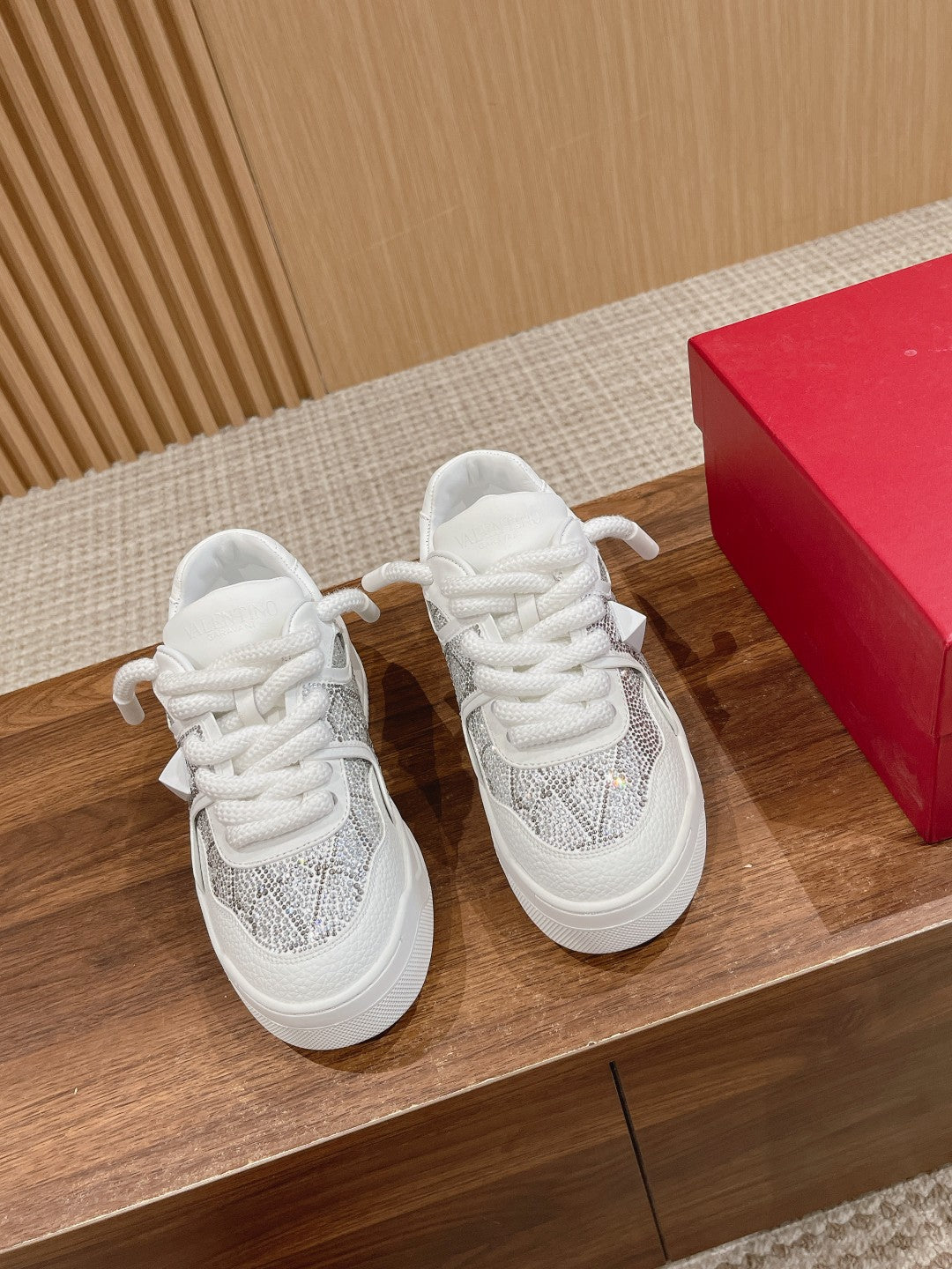 LuxluxHouse Best Quality Valentino Women Shoes