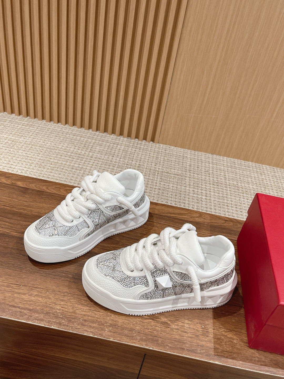 LuxluxHouse Best Quality Valentino Women Shoes