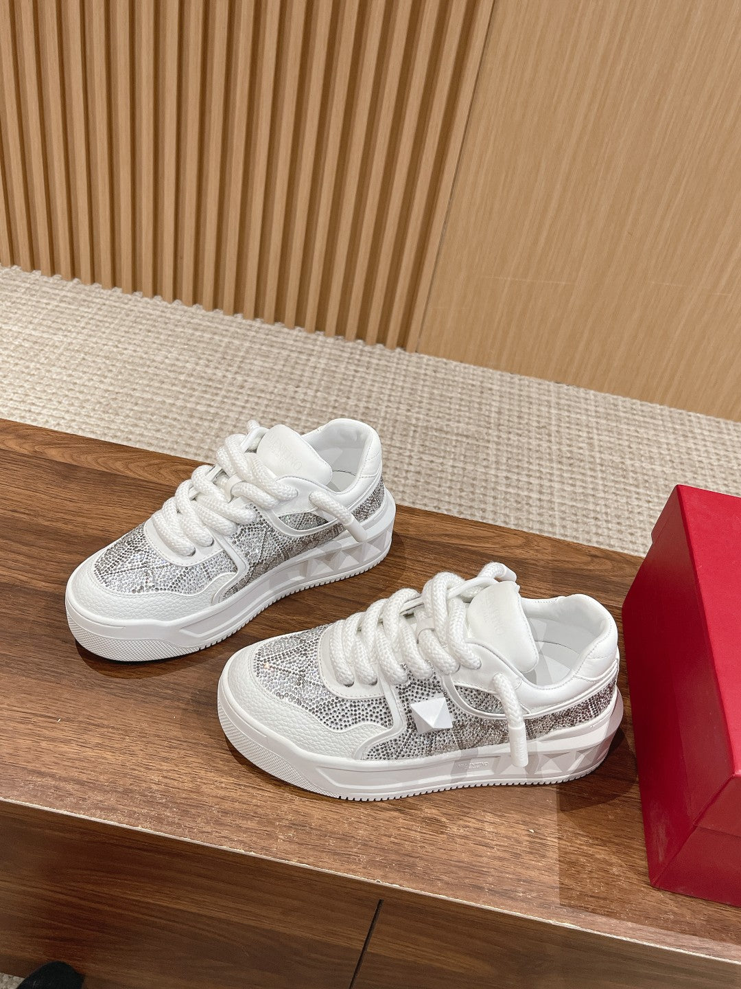 LuxluxHouse Best Quality Valentino Women Shoes