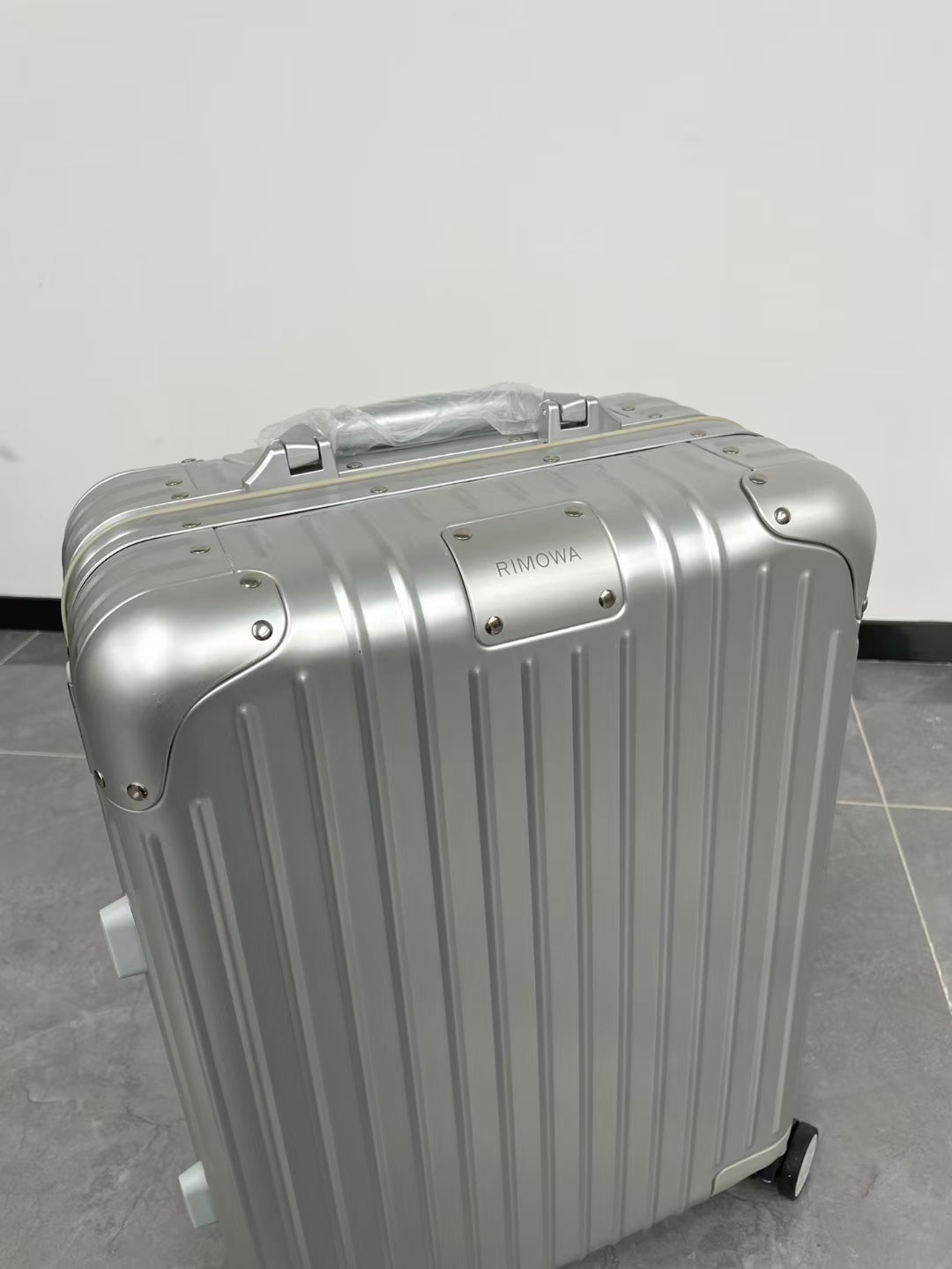 LuxluxHouse Best Quality Bags Luggage