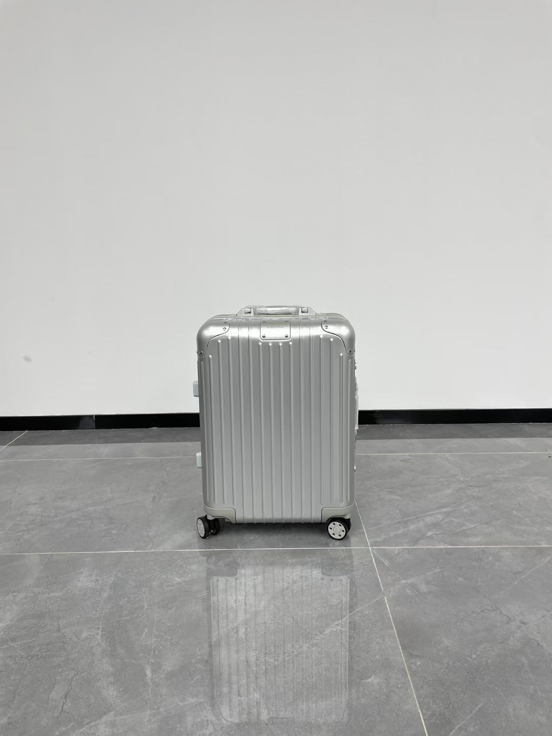 LuxluxHouse Best Quality Bags Luggage