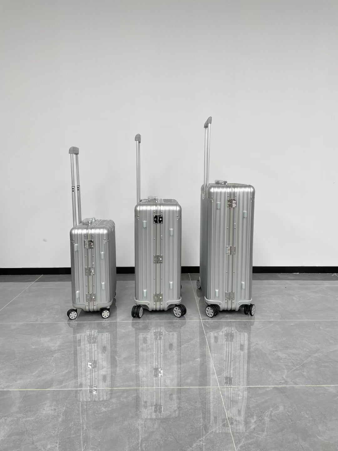 LuxluxHouse Best Quality Bags Luggage