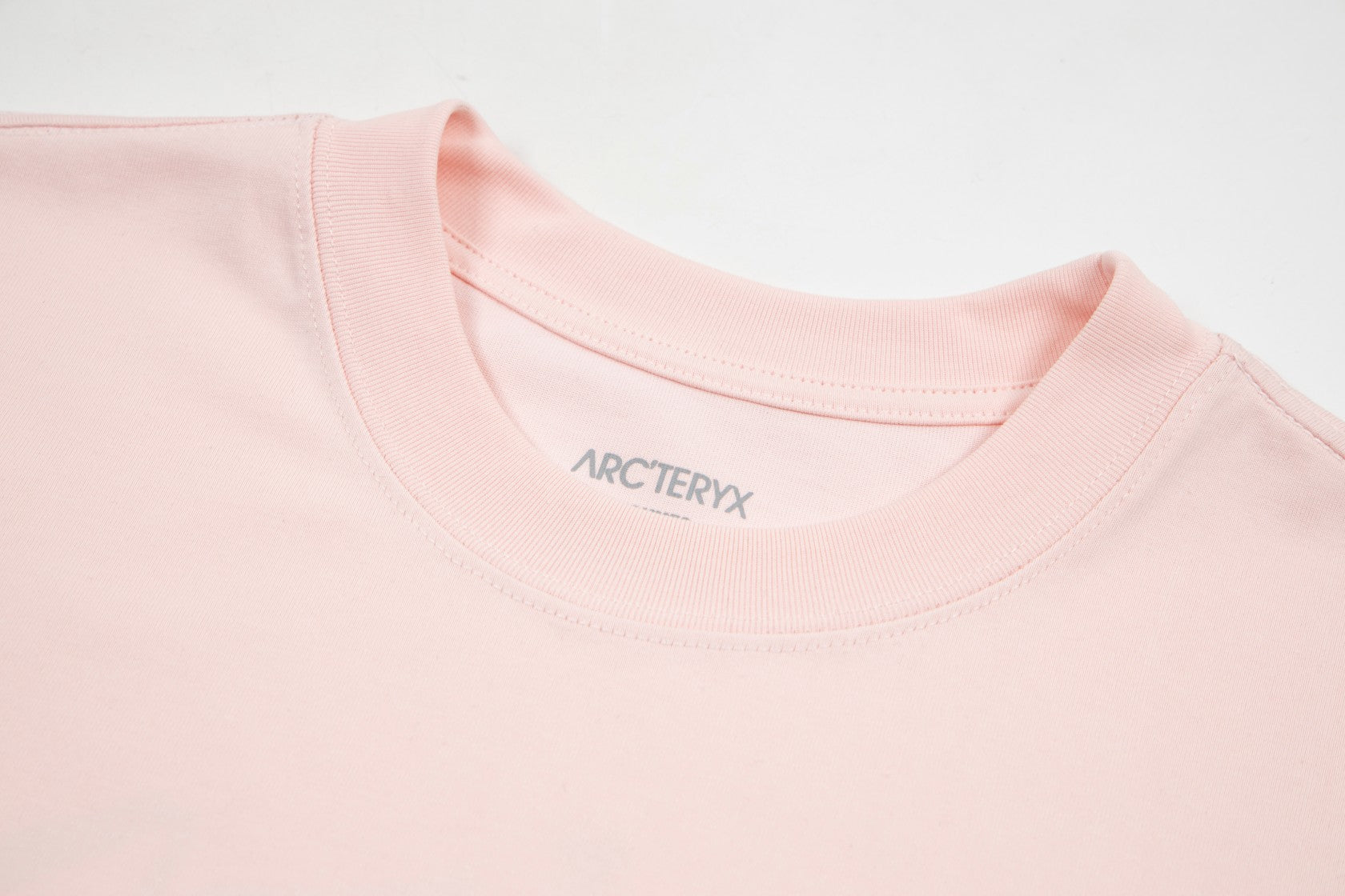 LuxluxHouse Best Quality Clothes T-shirt Arcteryx
