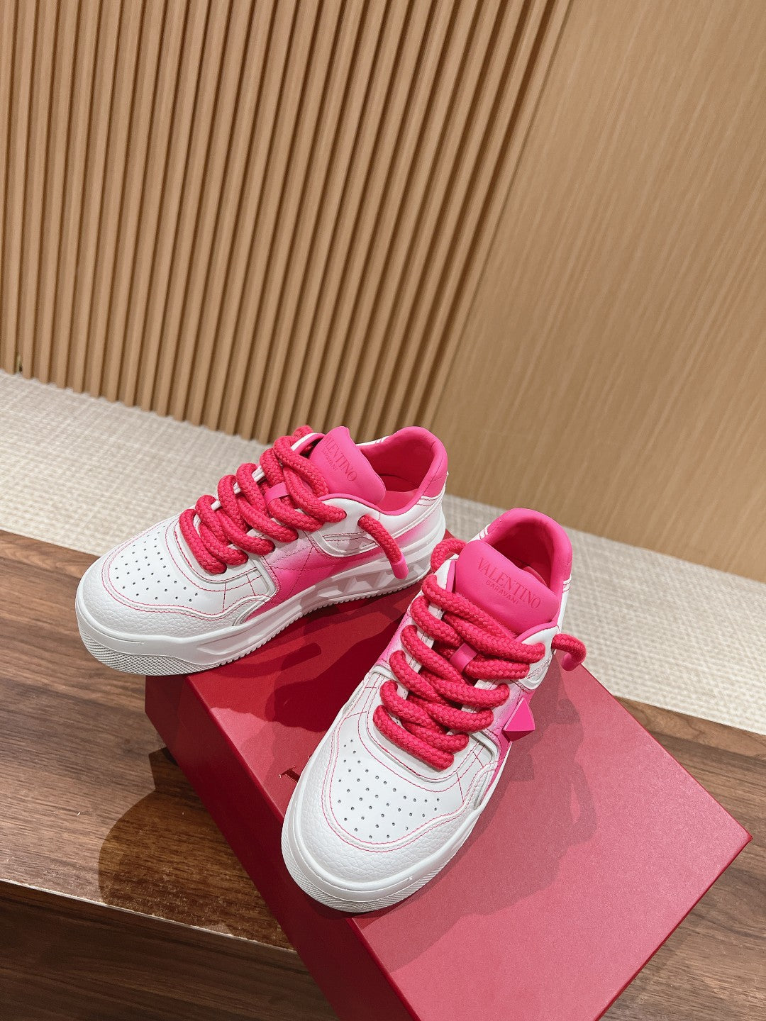 LuxluxHouse Best Quality Valentino Women Shoes