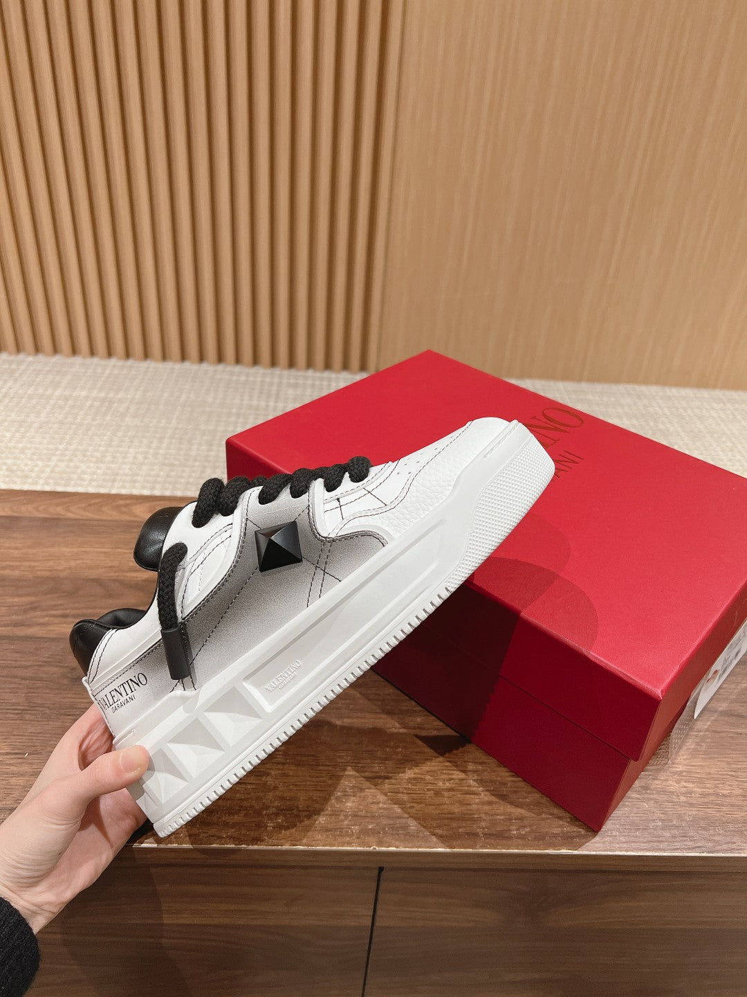 LuxluxHouse Best Quality Valentino Women Shoes