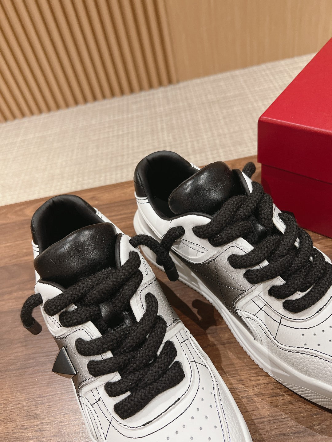 LuxluxHouse Best Quality Valentino Women Shoes