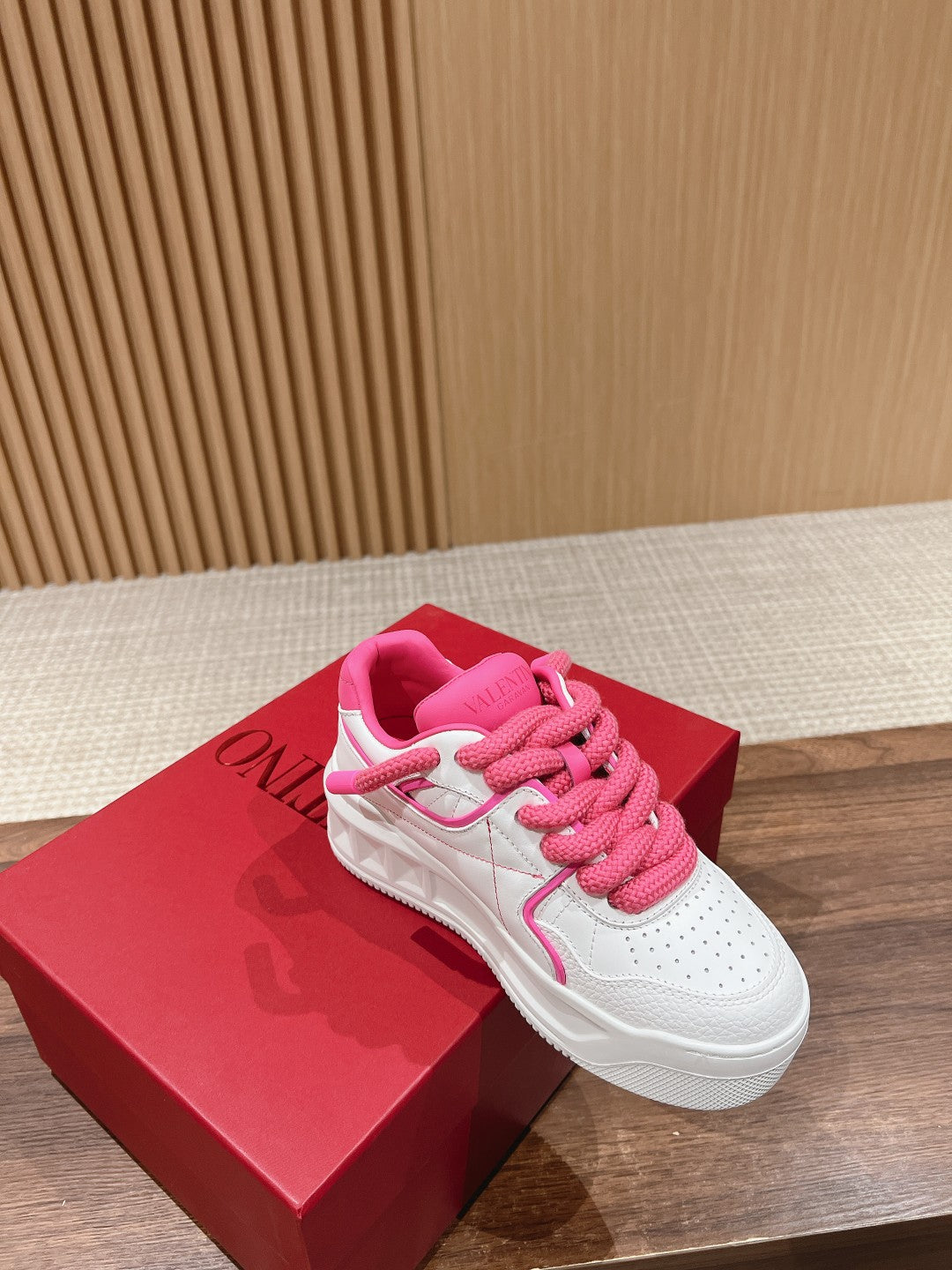 LuxluxHouse Best Quality Valentino Women Shoes