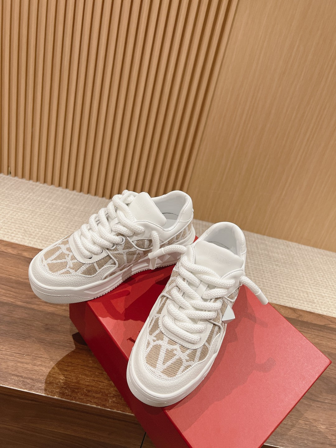 LuxluxHouse Best Quality Valentino Women Shoes