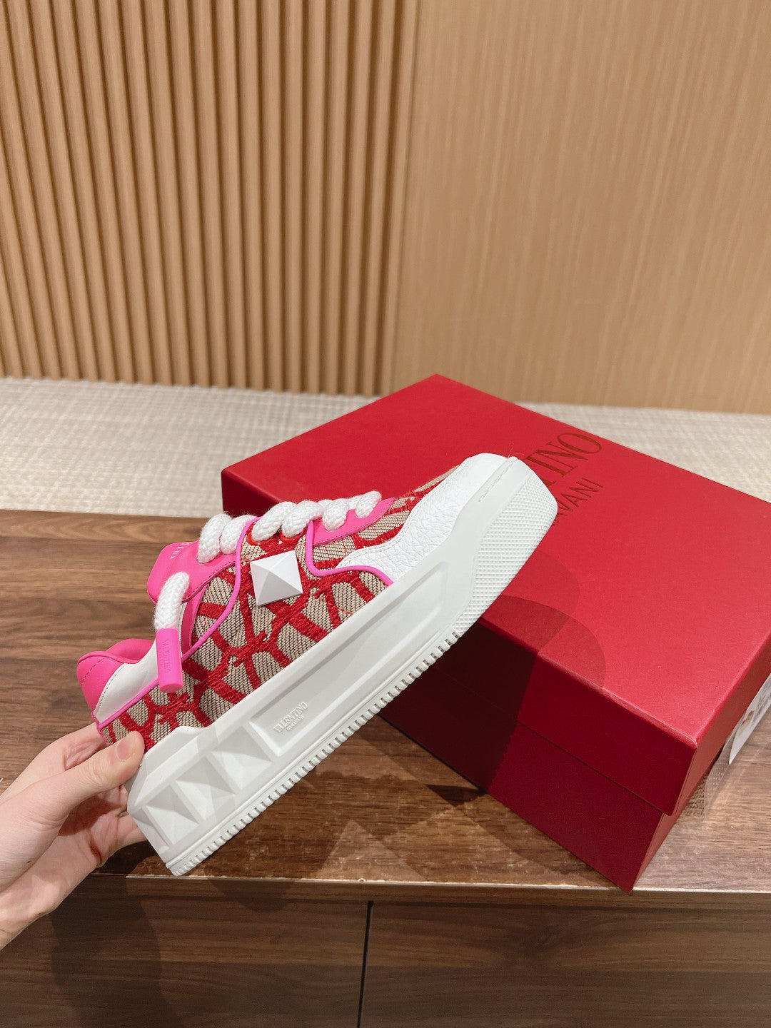 LuxluxHouse Best Quality Valentino Women Shoes