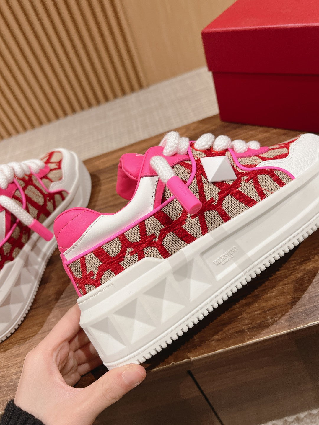 LuxluxHouse Best Quality Valentino Women Shoes