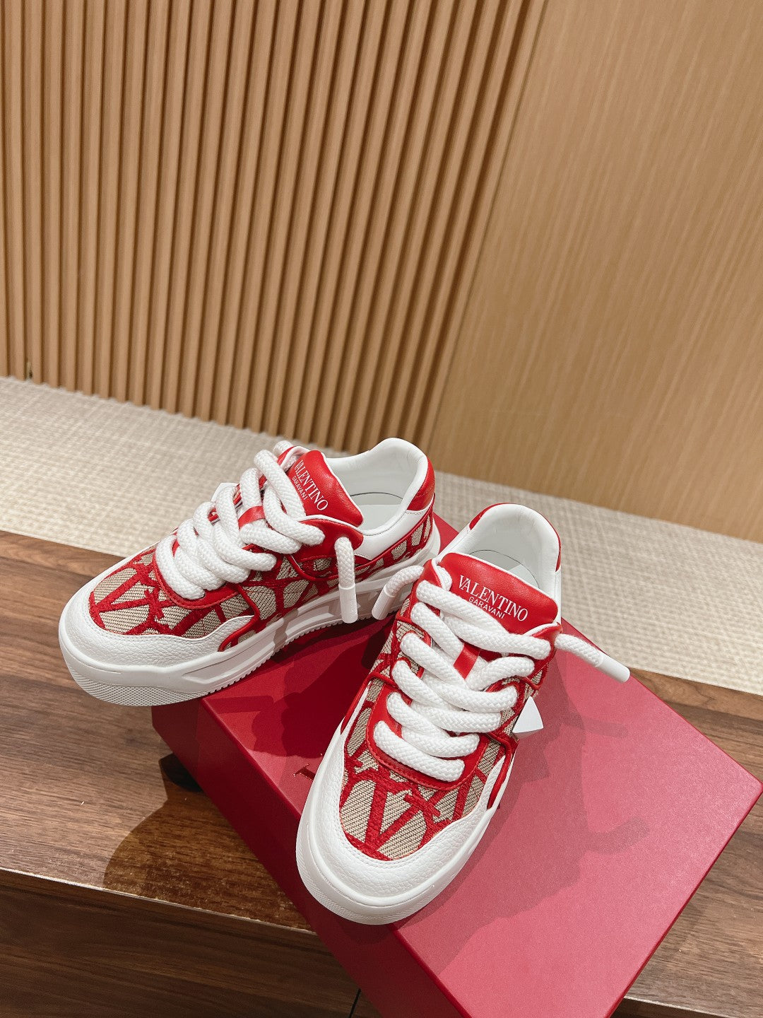 LuxluxHouse Best Quality Valentino Women Shoes