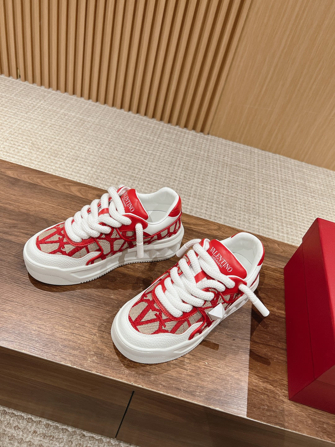 LuxluxHouse Best Quality Valentino Women Shoes
