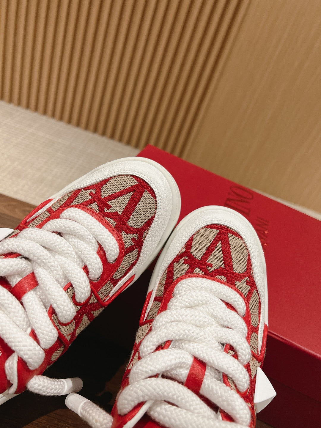 LuxluxHouse Best Quality Valentino Women Shoes
