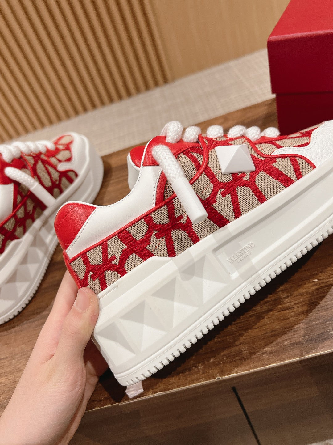 LuxluxHouse Best Quality Valentino Women Shoes
