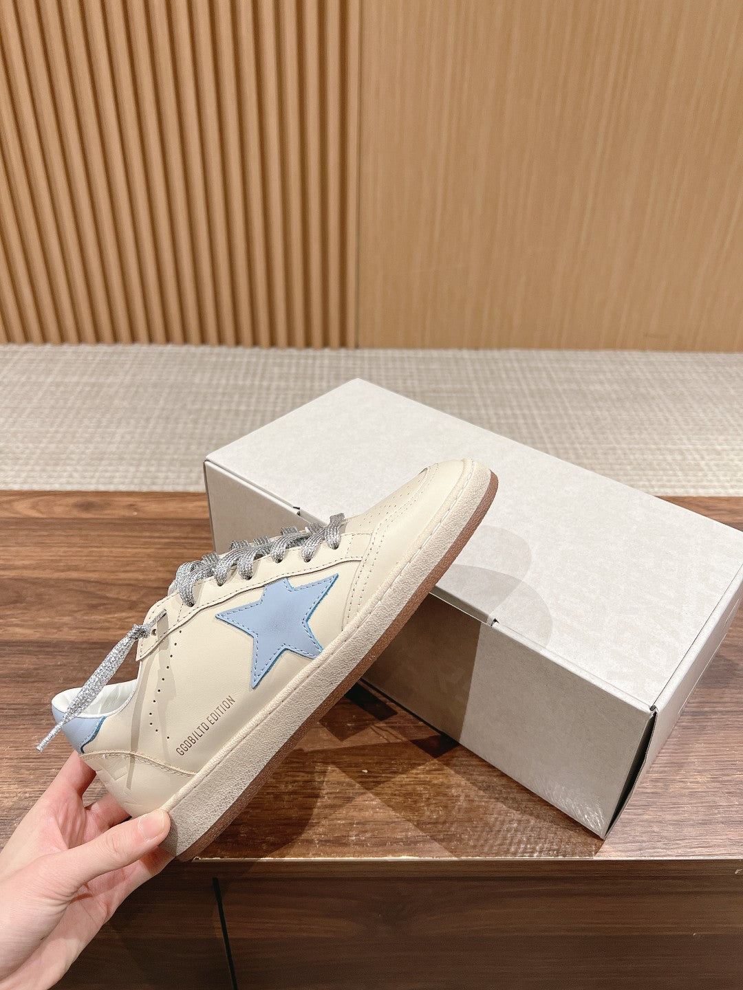 LuxluxHouse Best Quality Shoes Golden Goose