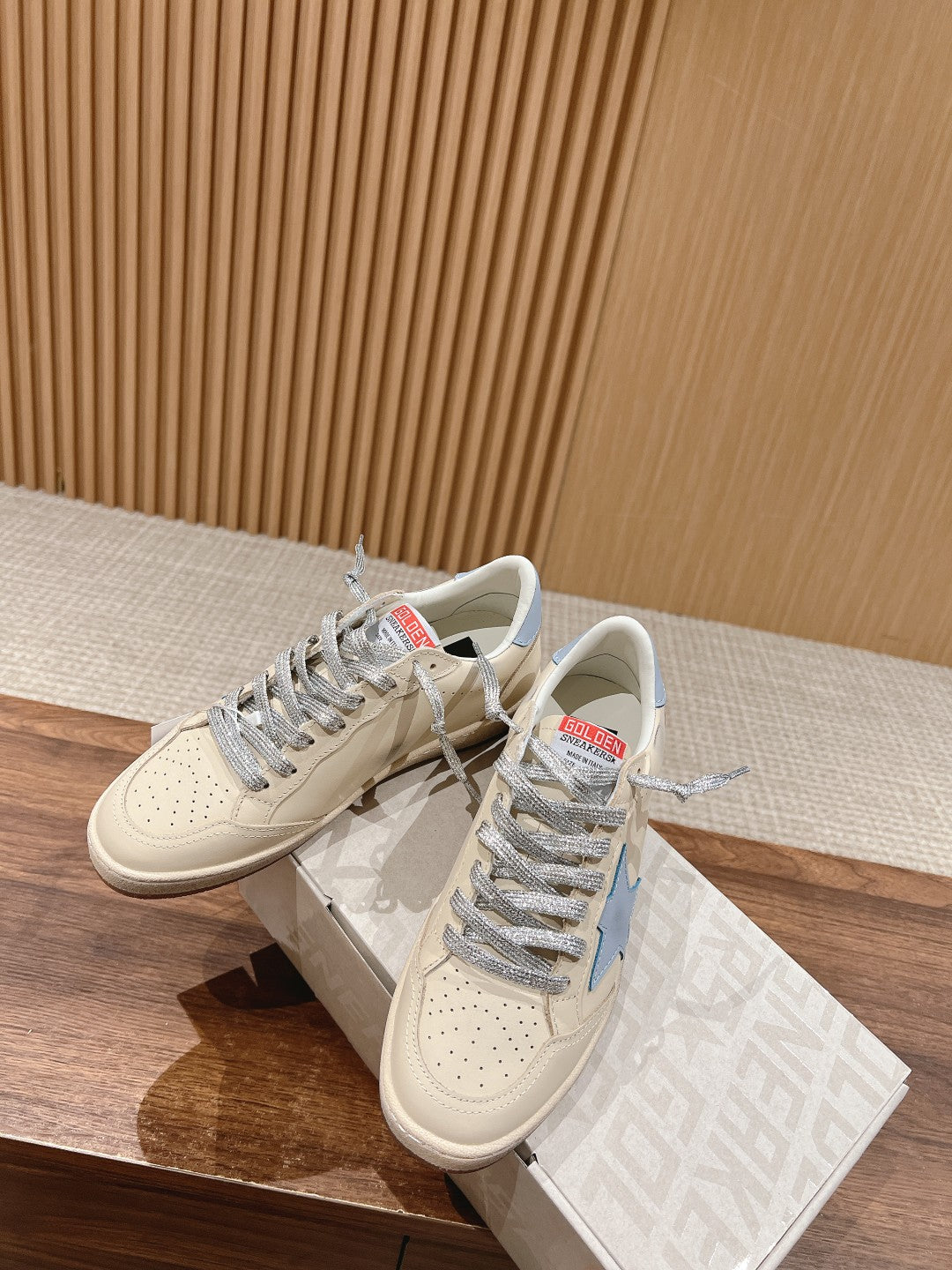 LuxluxHouse Best Quality Shoes Golden Goose