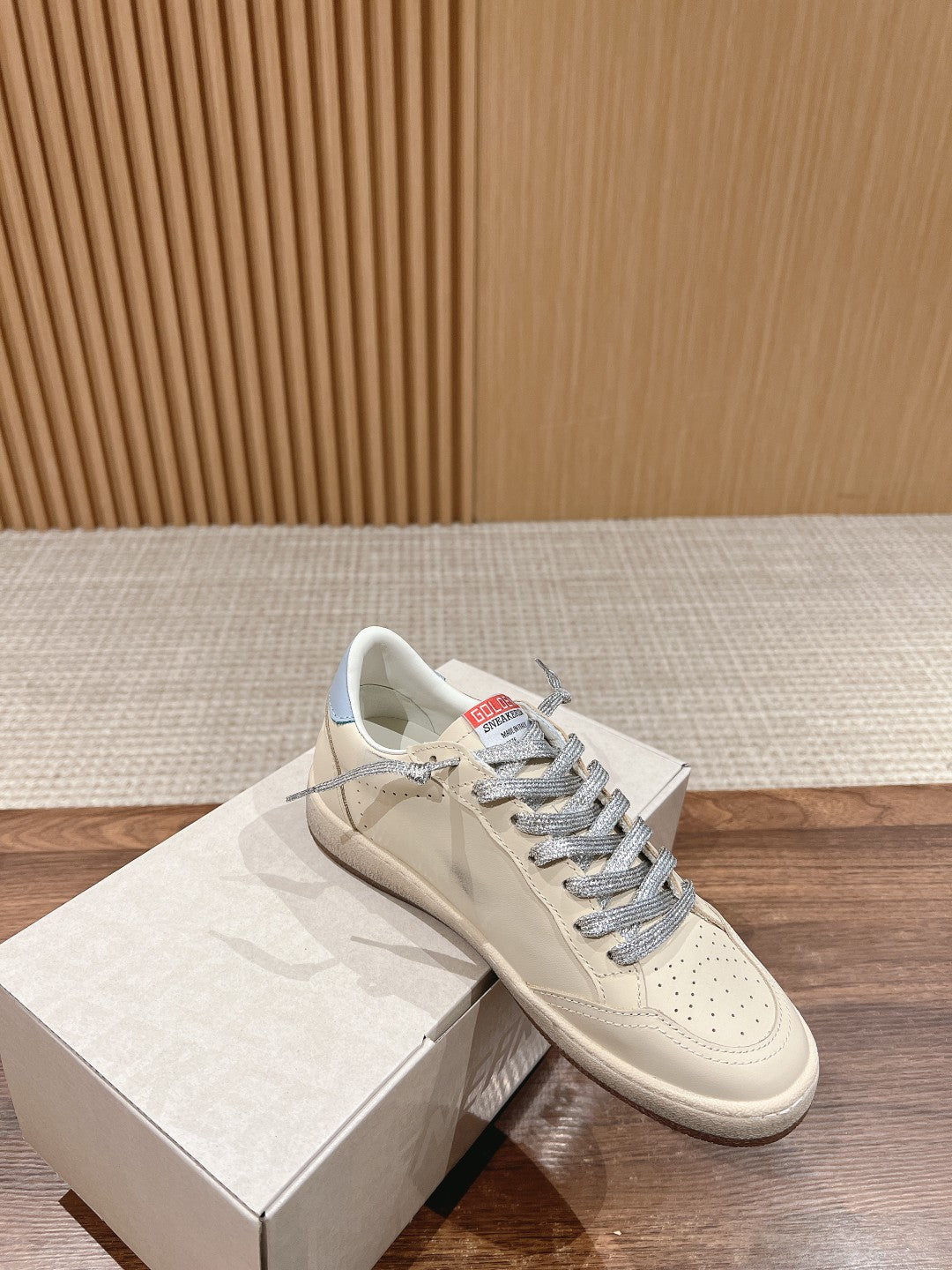 LuxluxHouse Best Quality Shoes Golden Goose