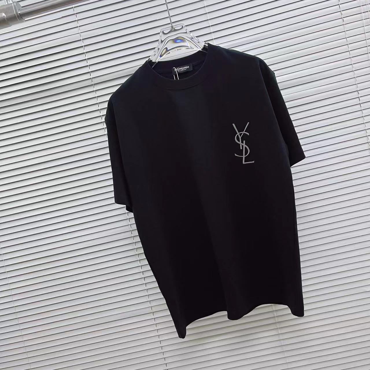 LuxluxHouse Best Quality Clothes T-shirt Arcteryx