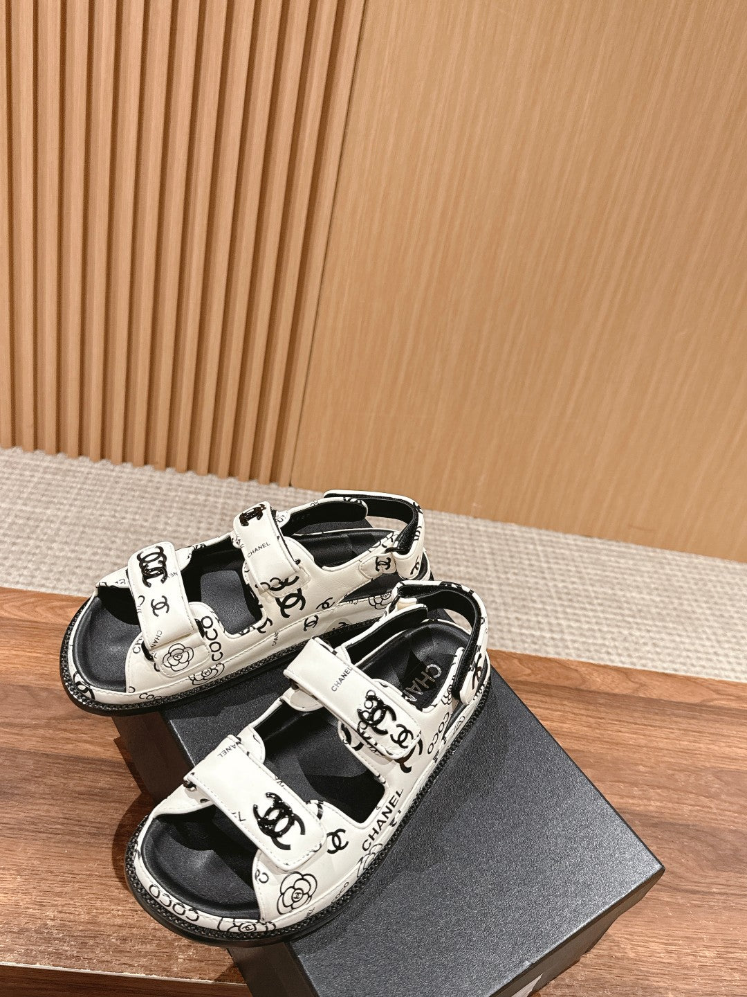 LuxluxHouse Best Quality Chanel Sandals