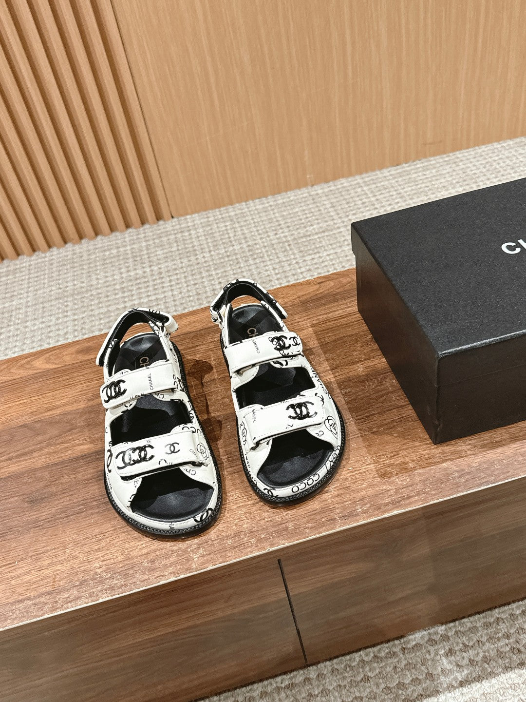 LuxluxHouse Best Quality Chanel Sandals