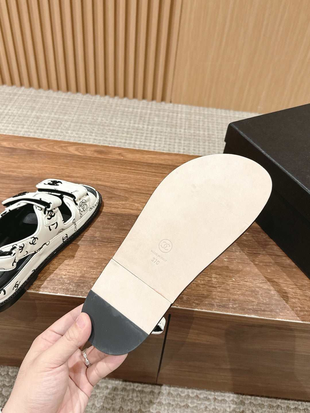 LuxluxHouse Best Quality Chanel Sandals