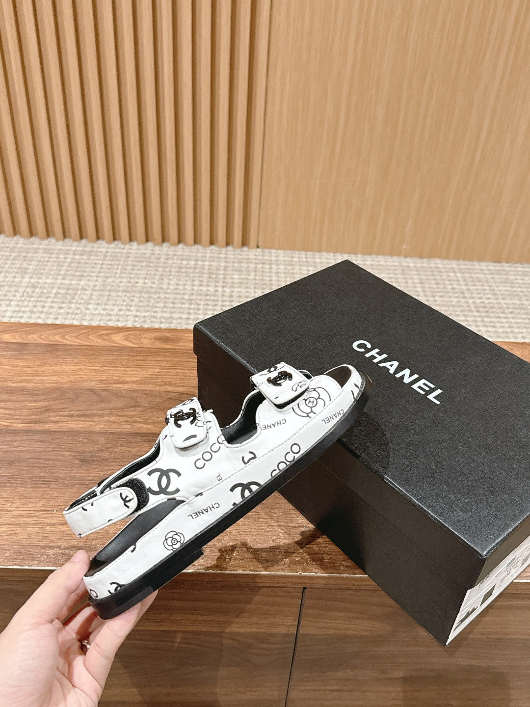 LuxluxHouse Best Quality Chanel Sandals