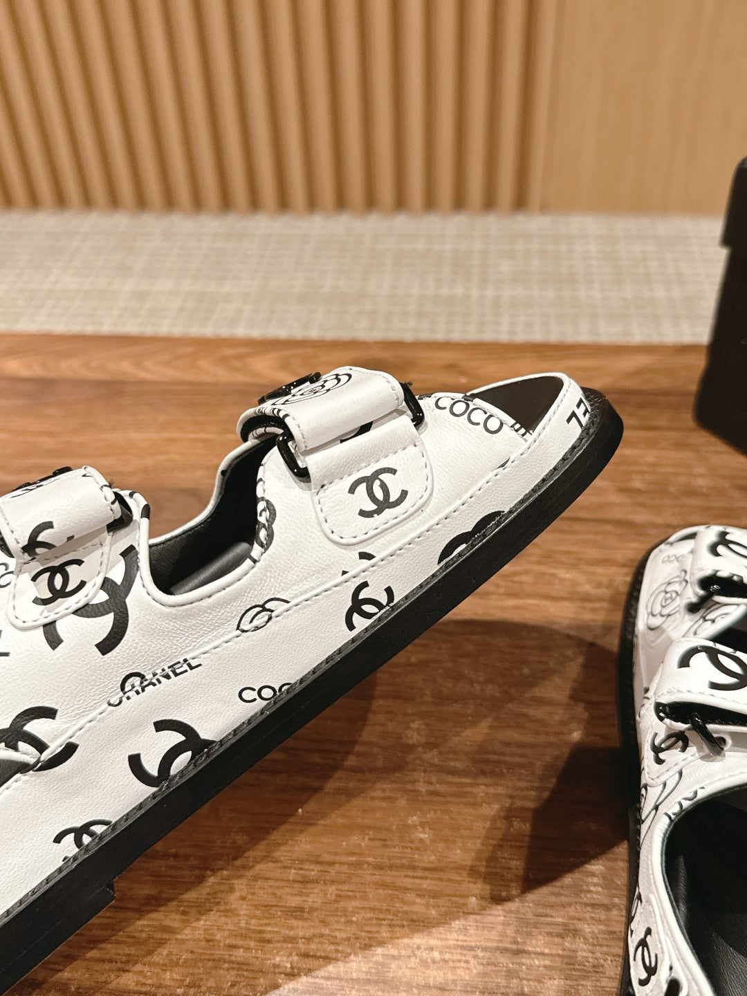 LuxluxHouse Best Quality Chanel Sandals