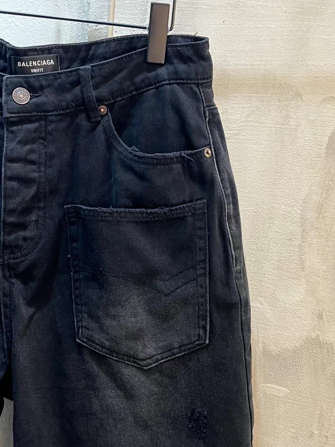 LuxluxHouse Best Quality Clothes Balenciaga Pants