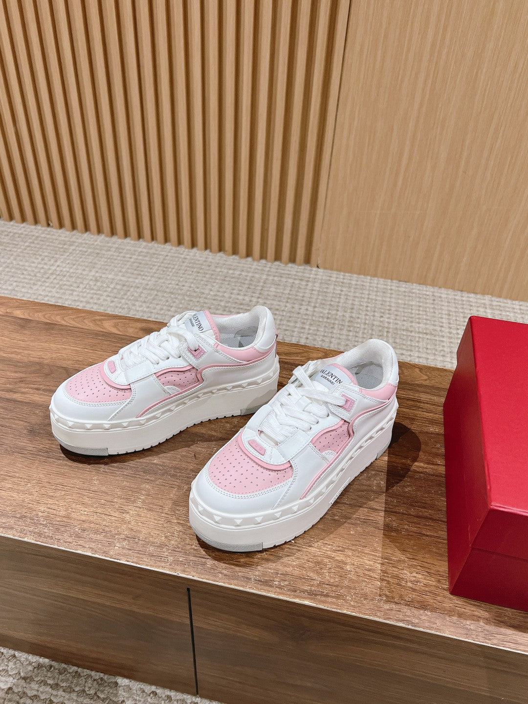 LuxluxHouse Best Quality Valentino Women Shoes