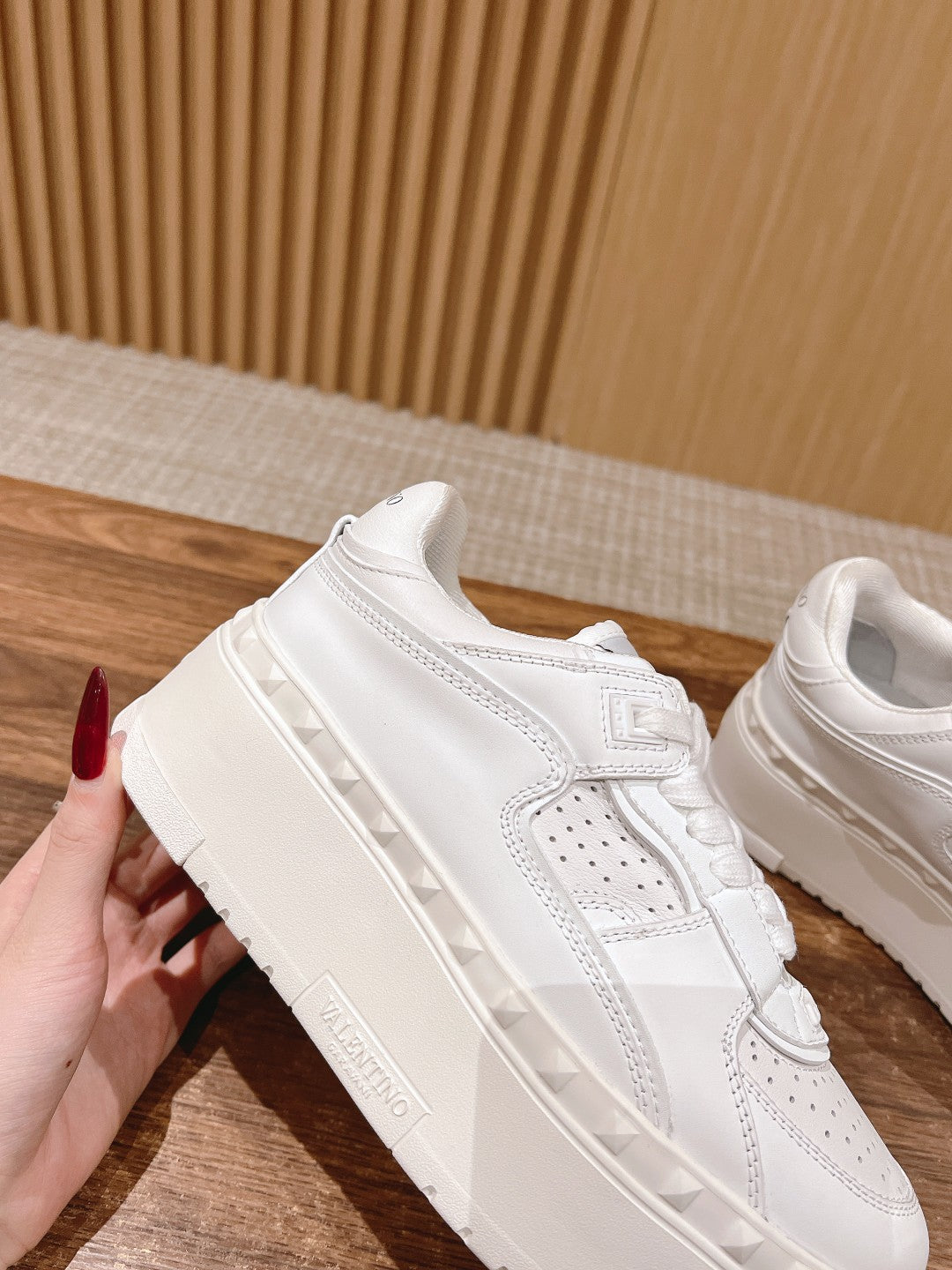 LuxluxHouse Best Quality Valentino Women Shoes