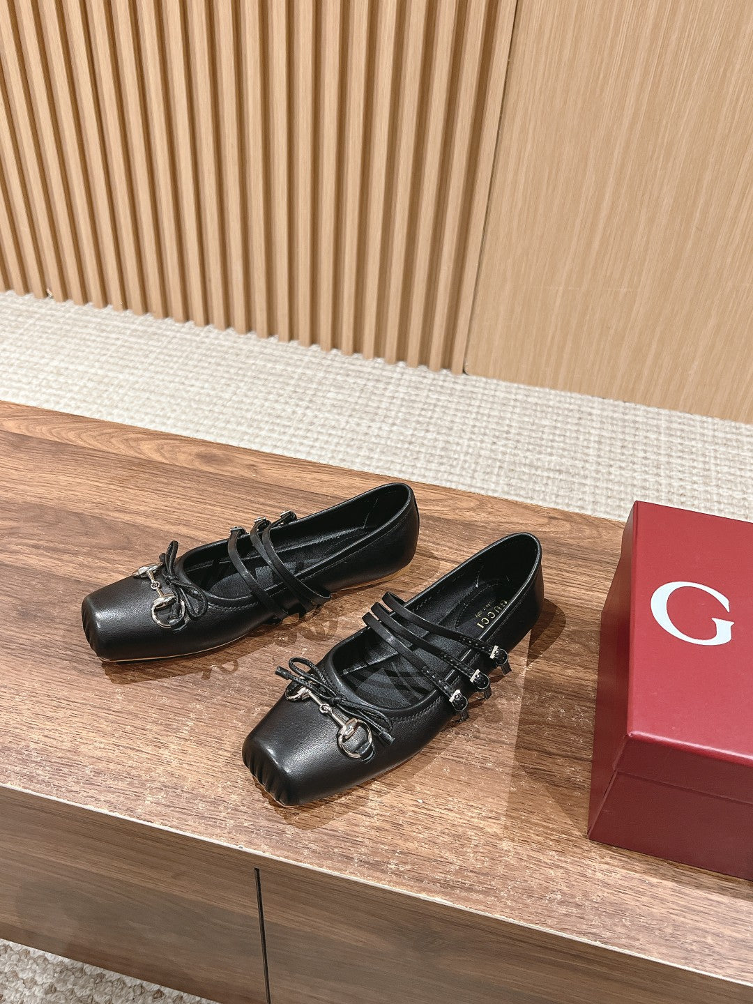 LuxluxHouse Best Quality Gucci Women Shoes
