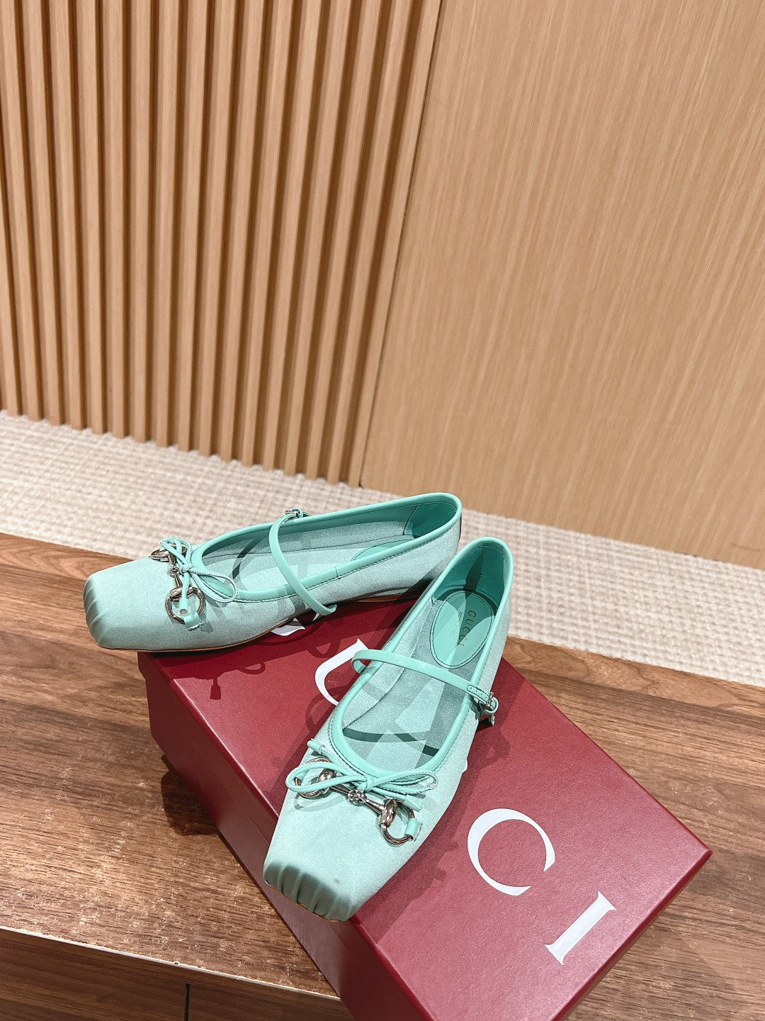 LuxluxHouse Best Quality Gucci Women Shoes