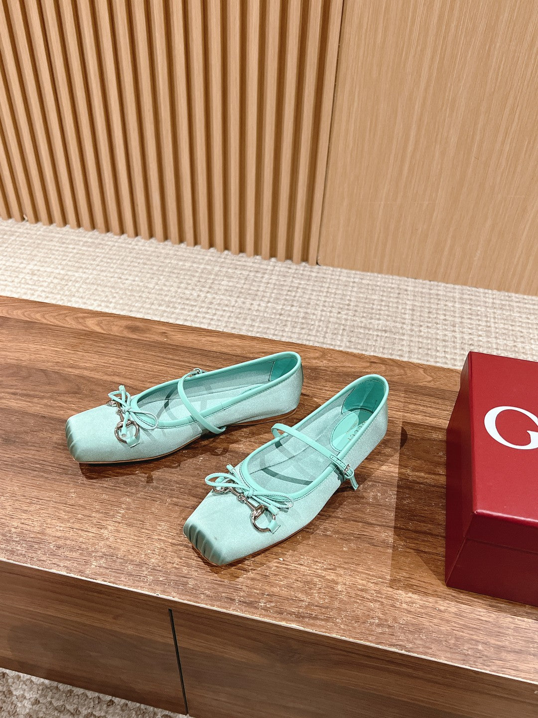 LuxluxHouse Best Quality Gucci Women Shoes