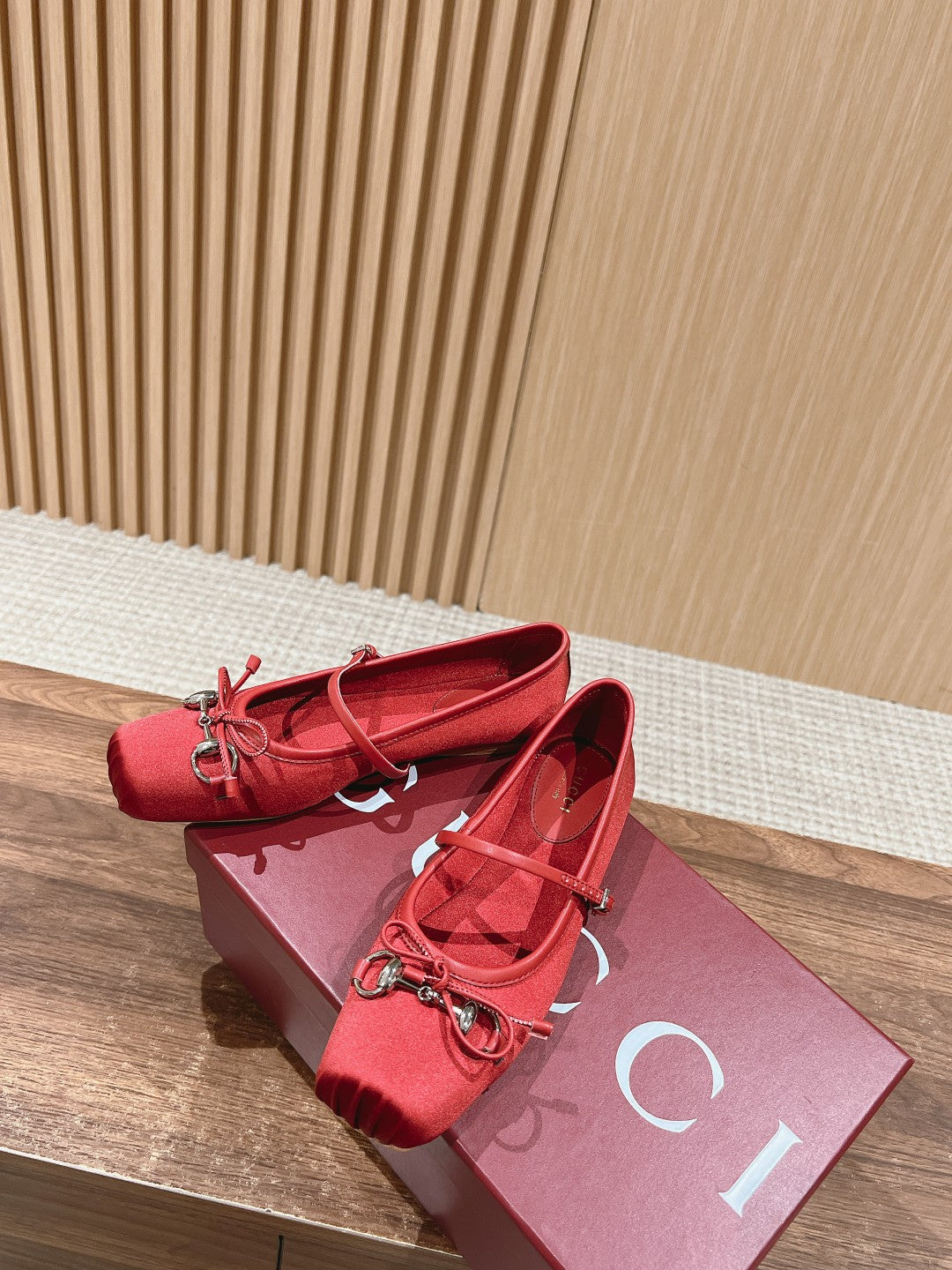 LuxluxHouse Best Quality Gucci Women Shoes