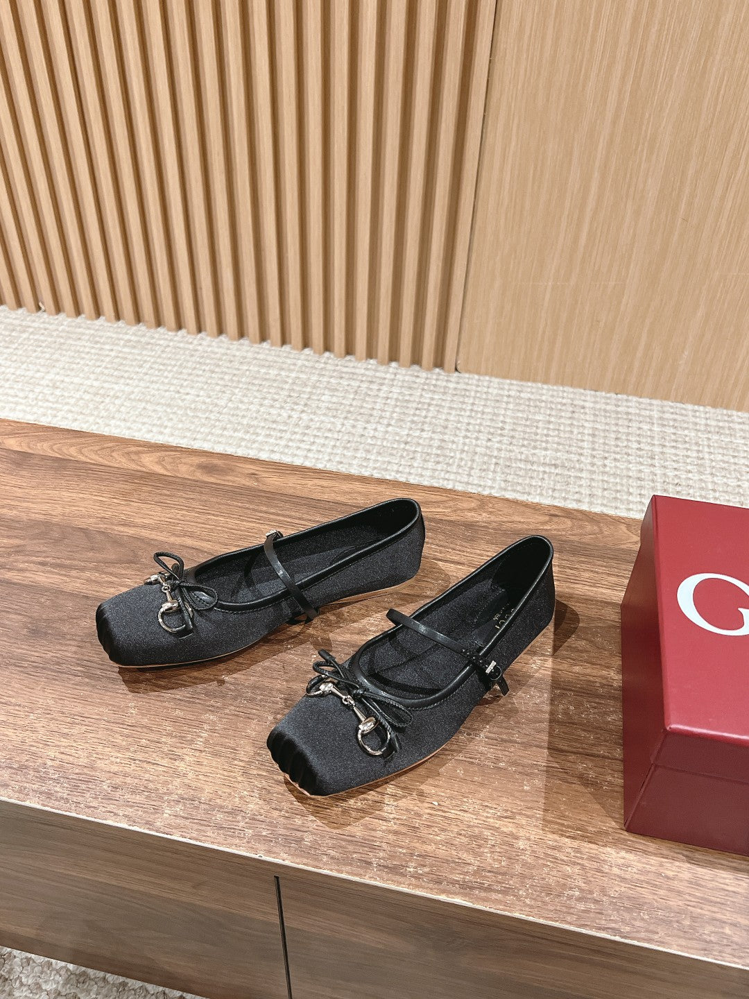 LuxluxHouse Best Quality Gucci Women Shoes