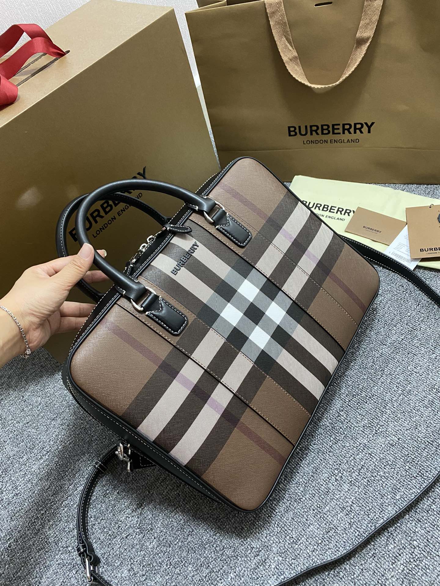 LuxluxHouse Best Quality Bags Burberry Men