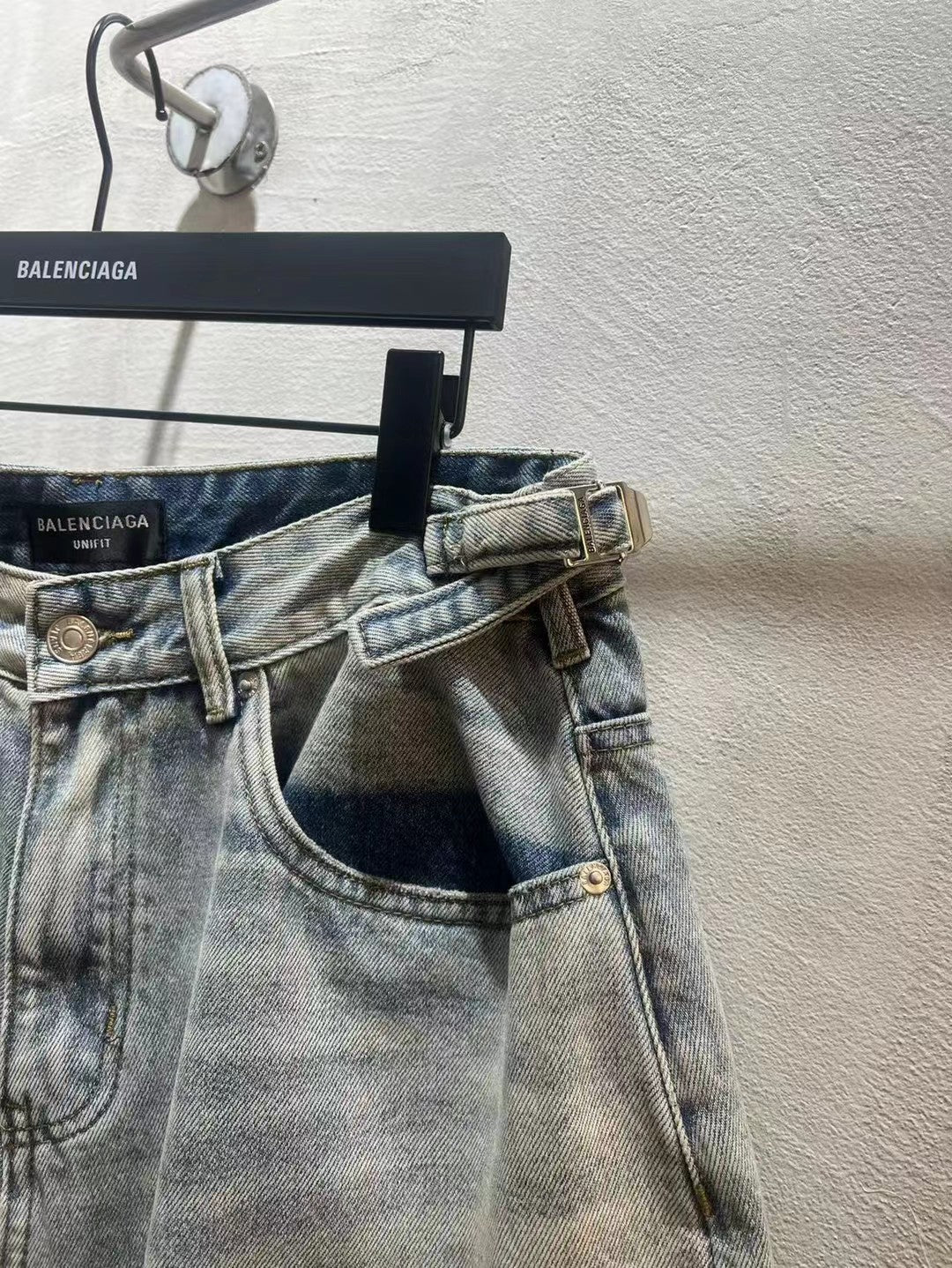 LuxluxHouse Best Quality Clothes Balenciaga Pants