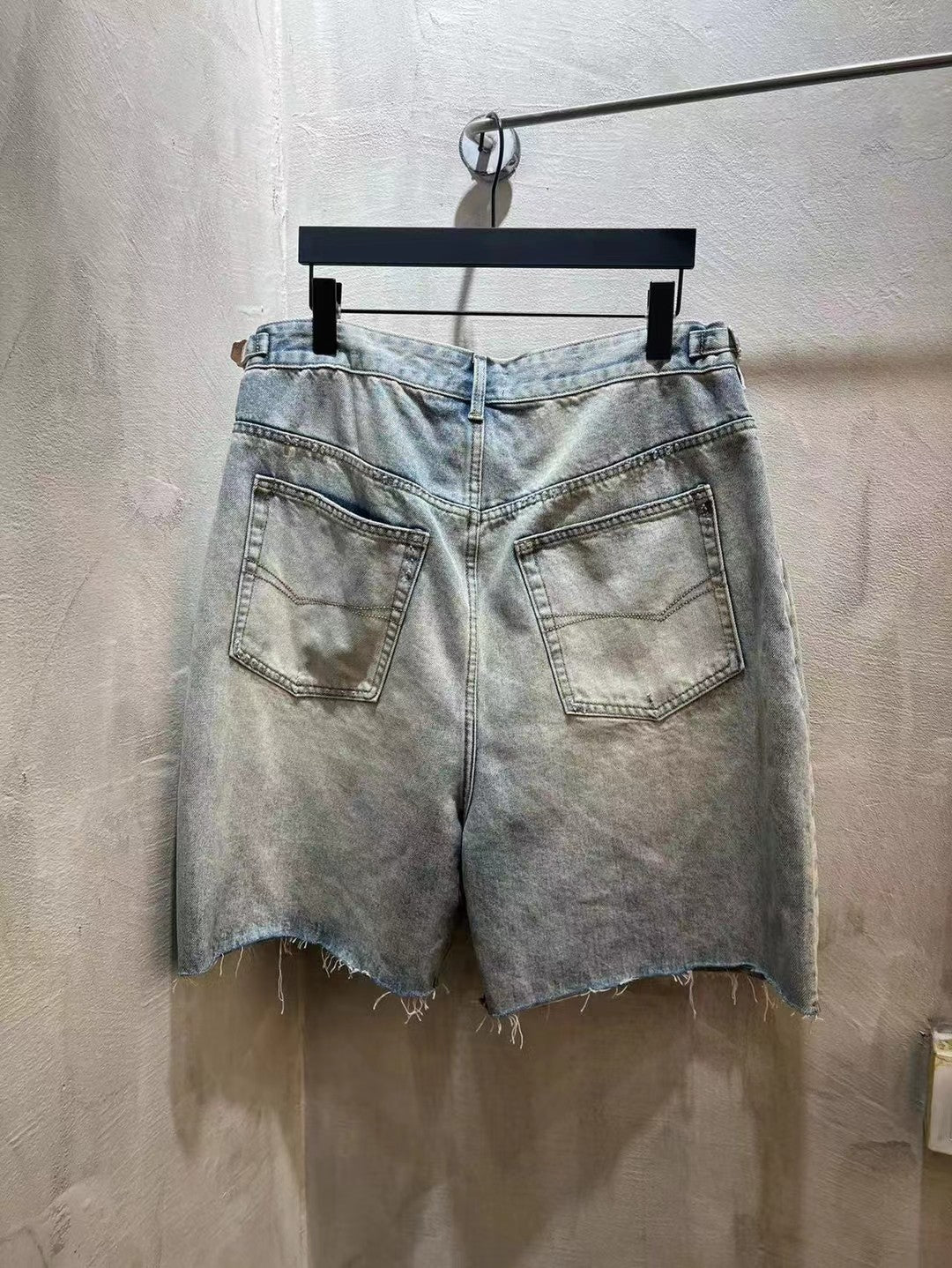 LuxluxHouse Best Quality Clothes Balenciaga Pants