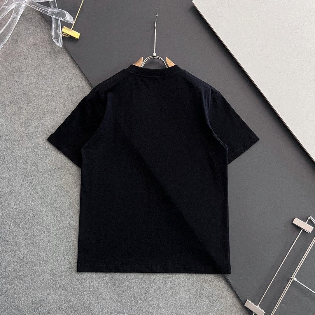 LuxluxHouse Best Quality Clothes Fendi T-shirt