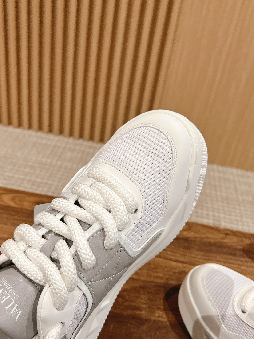 LuxluxHouse Best Quality Valentino Women Shoes