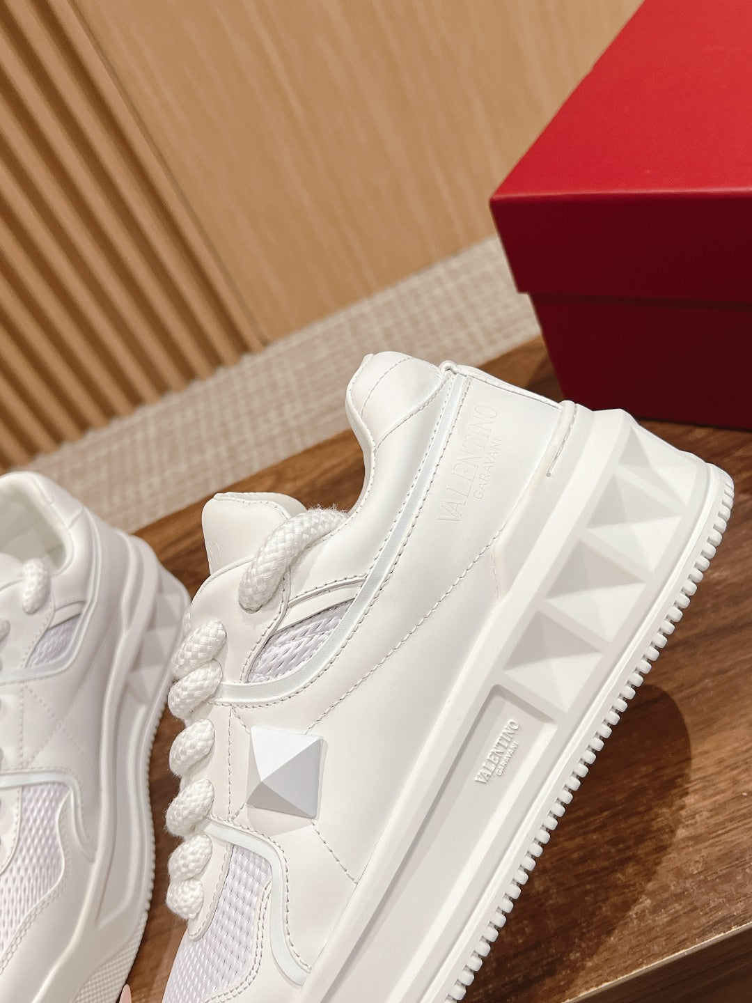 LuxluxHouse Best Quality Valentino Women Shoes