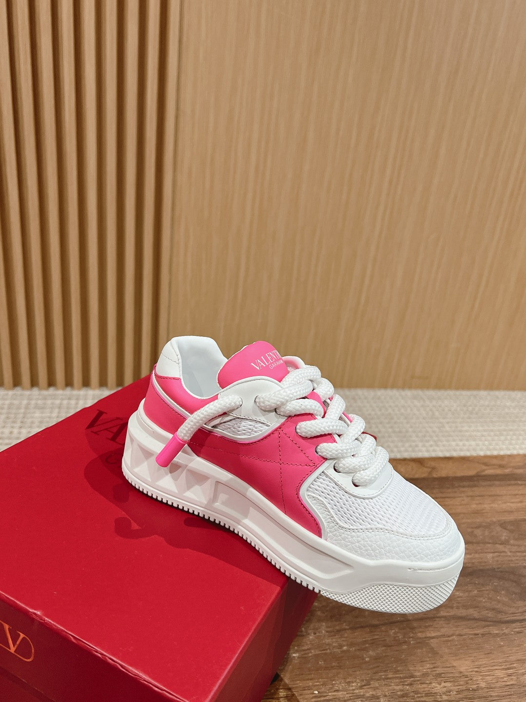 LuxluxHouse Best Quality Valentino Women Shoes