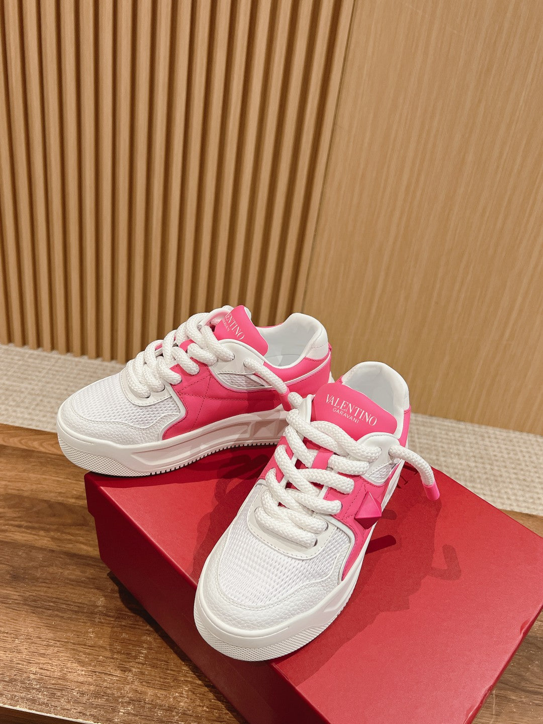 LuxluxHouse Best Quality Valentino Women Shoes