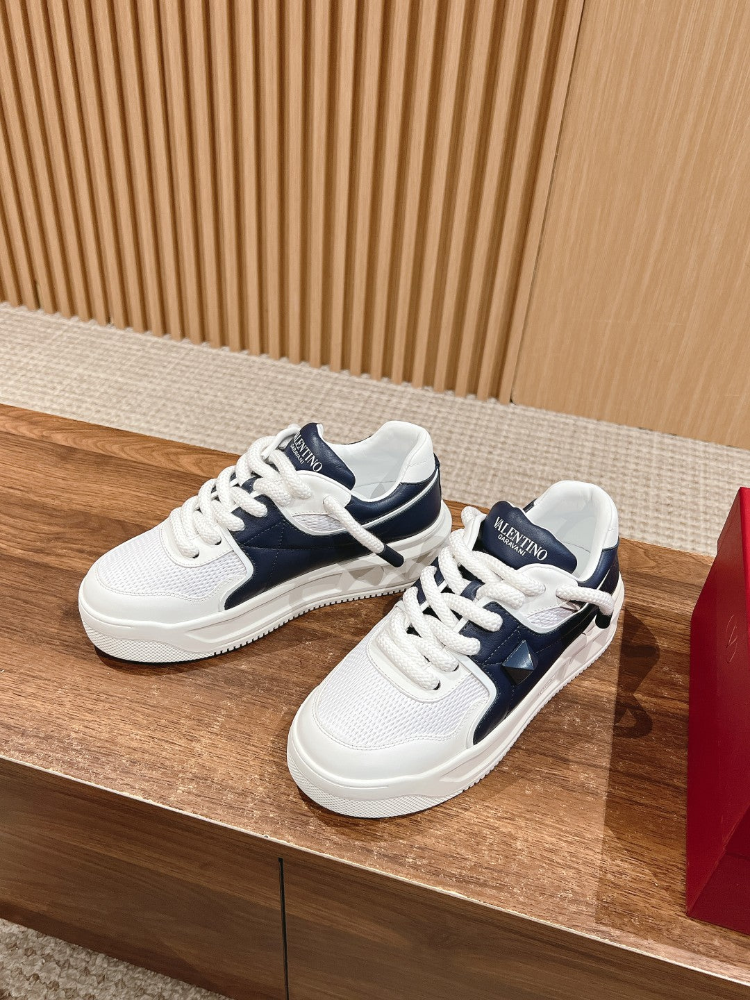 LuxluxHouse Best Quality Valentino Women Shoes
