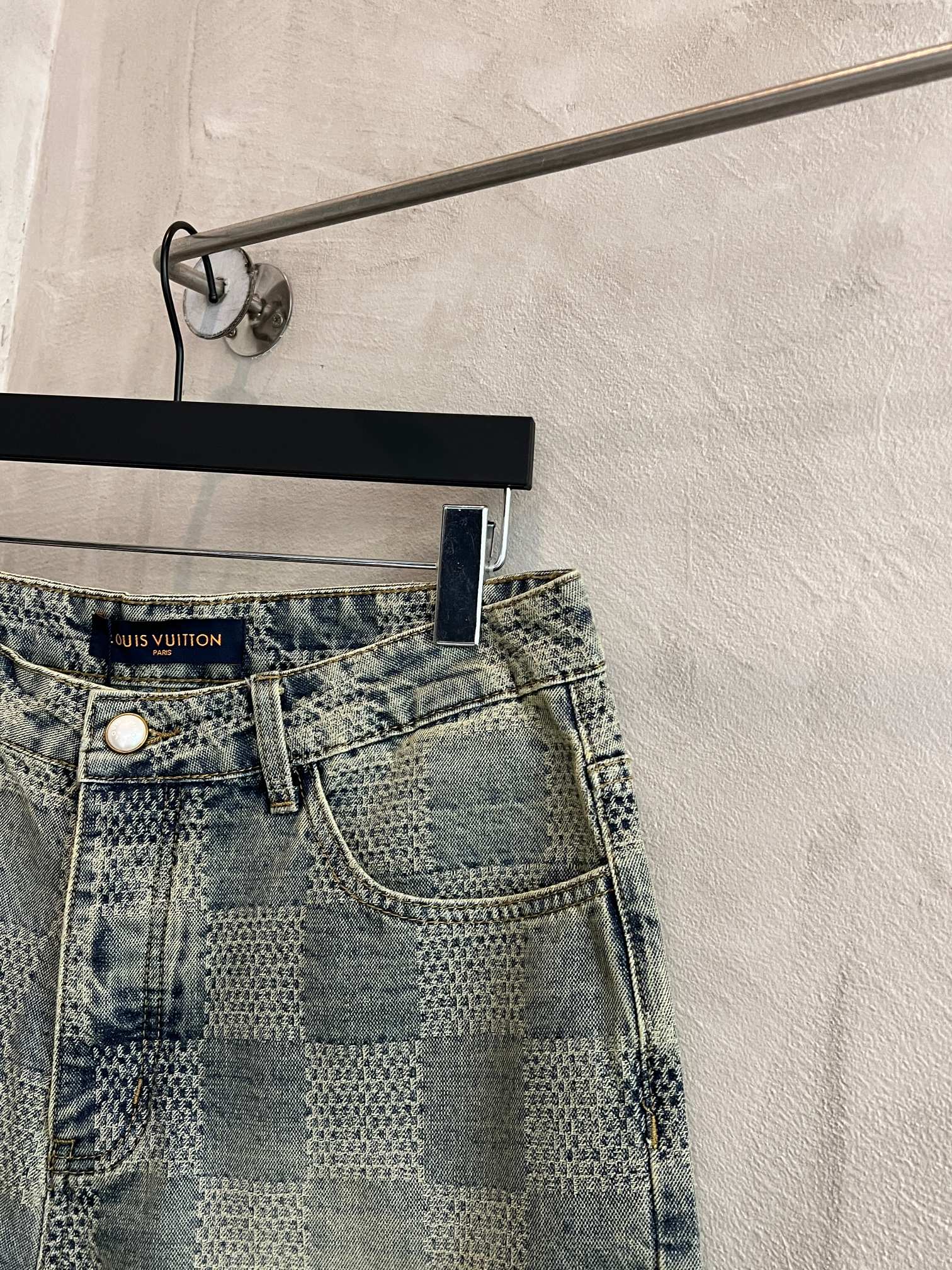 LuxluxHouse Best Quality Clothes Pants Louis Vuitton