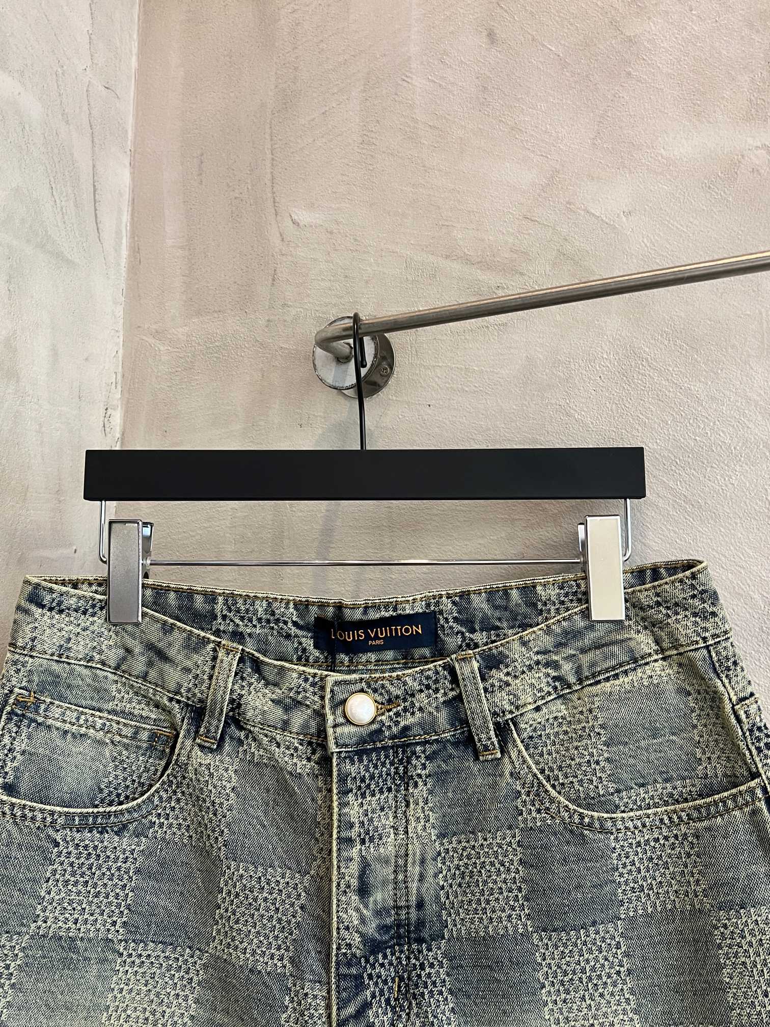 LuxluxHouse Best Quality Clothes Pants Louis Vuitton