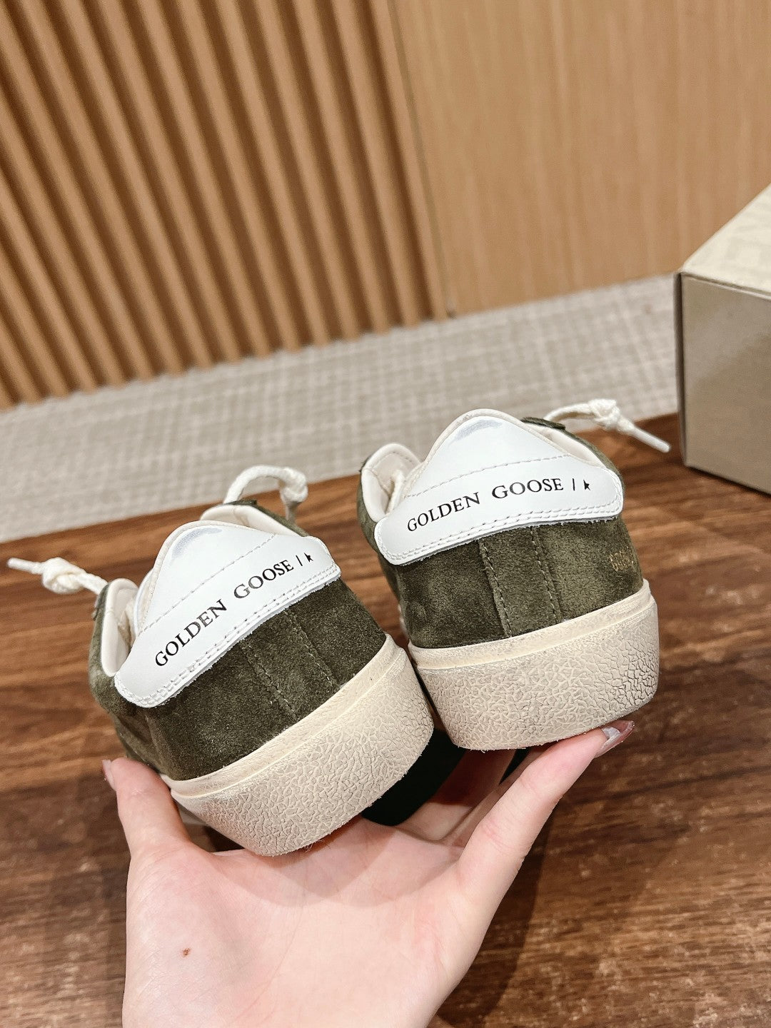 LuxluxHouse Best Quality Shoes Golden Goose
