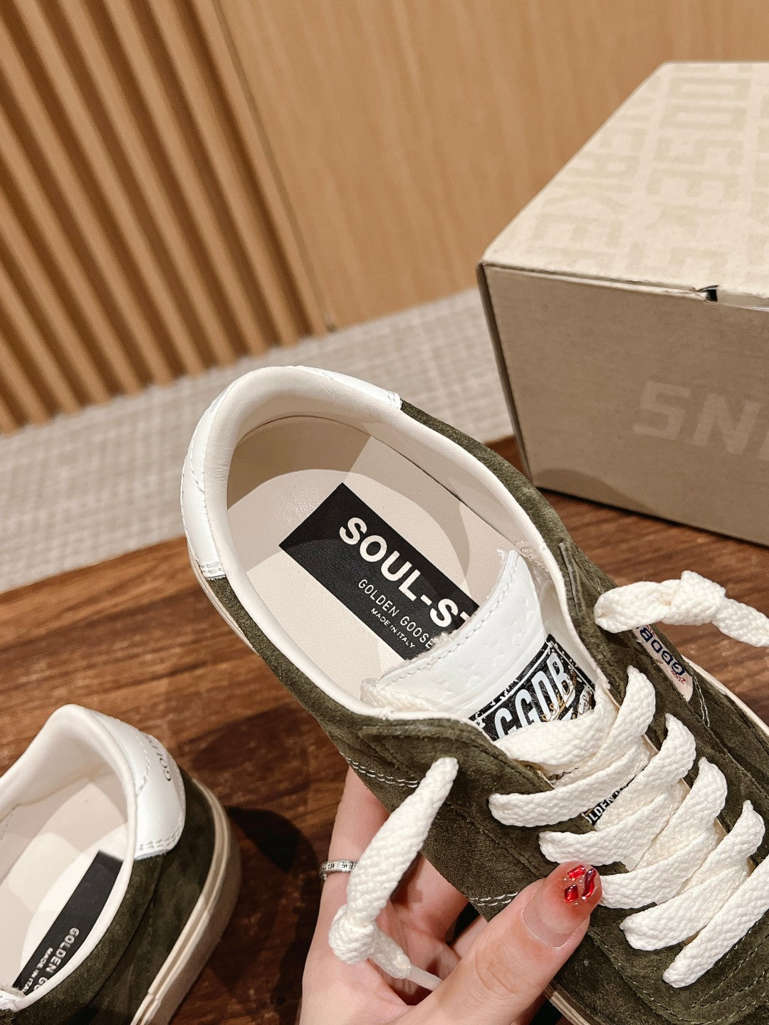 LuxluxHouse Best Quality Shoes Golden Goose